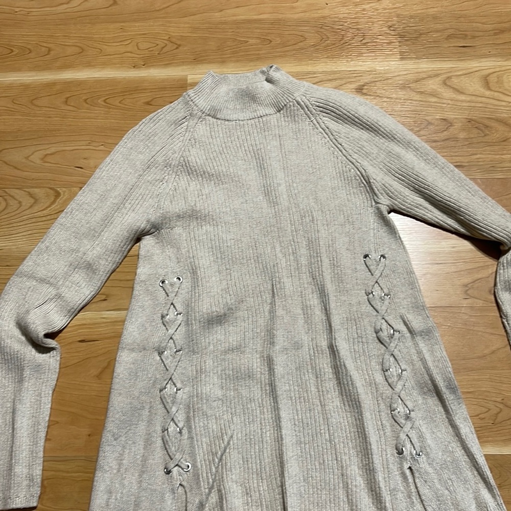 Grey sweater